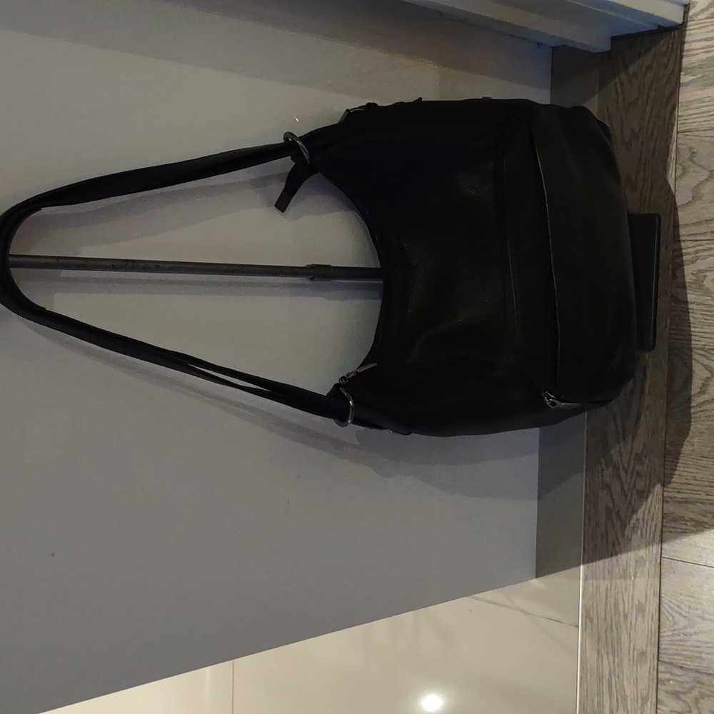 Genuine leather shoulder bag 🌼🍀🍀
